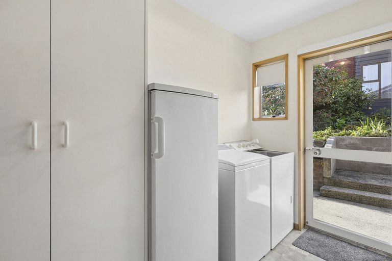 Photo of property in 9a Glenfinnan Place, Andersons Bay, Dunedin, 9013