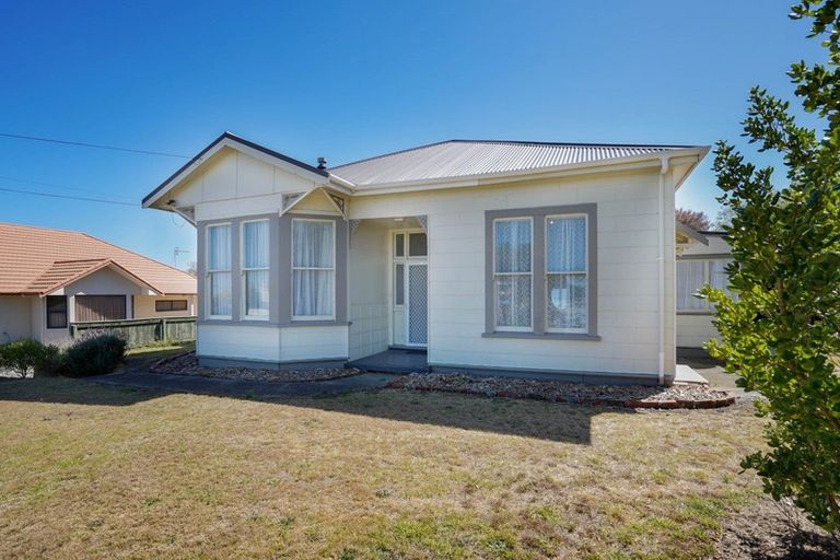 Photo of property in 11 Thynne Street, Foxton, 4814