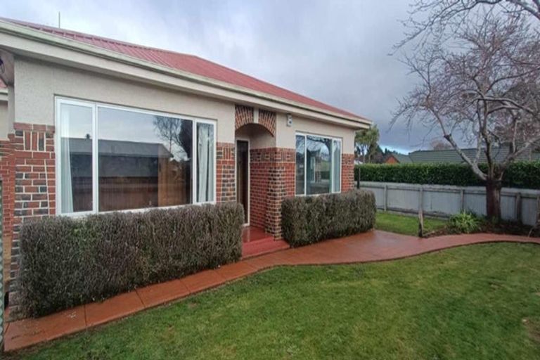 Photo of property in 49 Sydney Street, Windsor, Invercargill, 9810