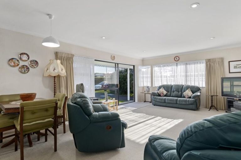 Photo of property in 71a Campbell Road, Mount Maunganui, 3116