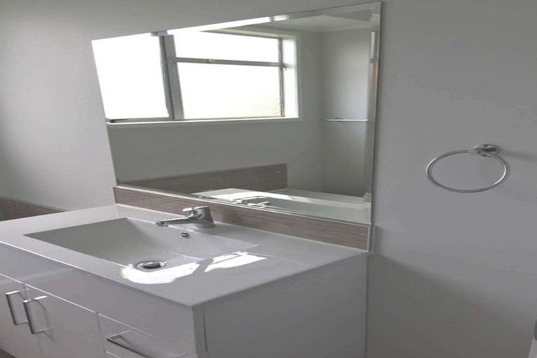 Photo of property in 37 Israel Avenue, Clover Park, Auckland, 2023