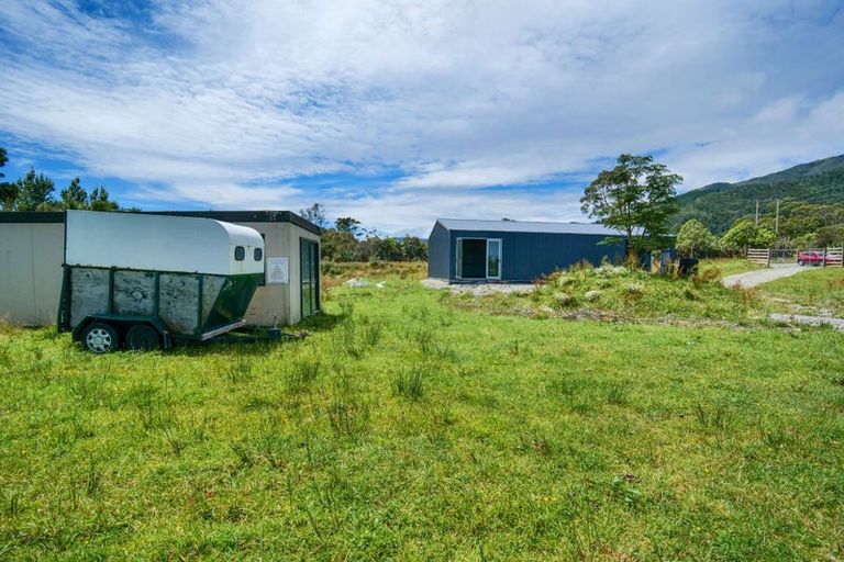 Photo of property in 136 Powerhouse Road, Fairdown, Westport, 7891