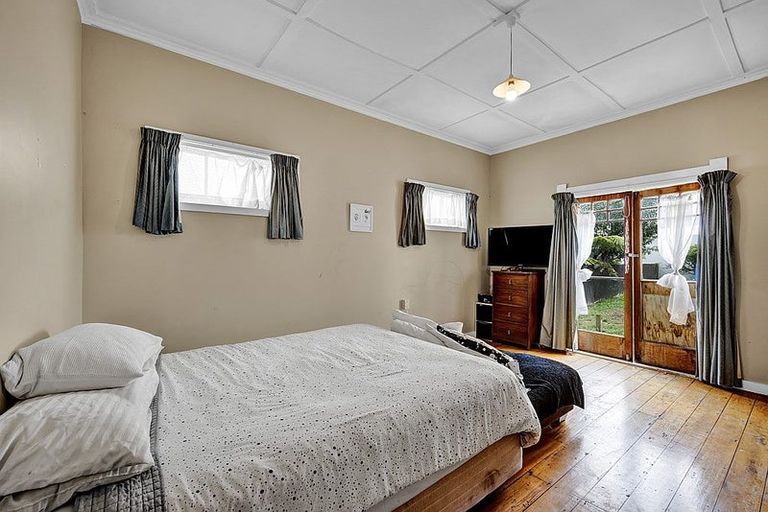 Photo of property in 265 Princes Street, Hawera, 4610