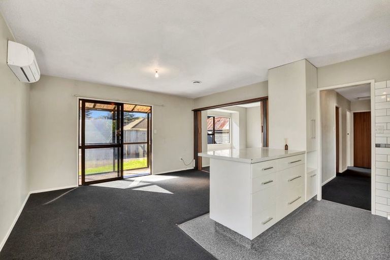 Photo of property in 2/114 Randolph Street, Woolston, Christchurch, 8062