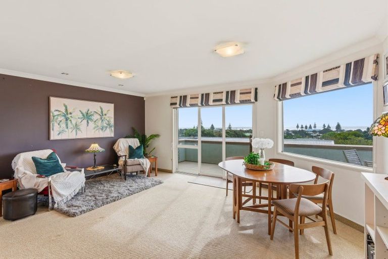 Photo of property in 43 Manuka Street, Otaki Beach, Otaki, 5512