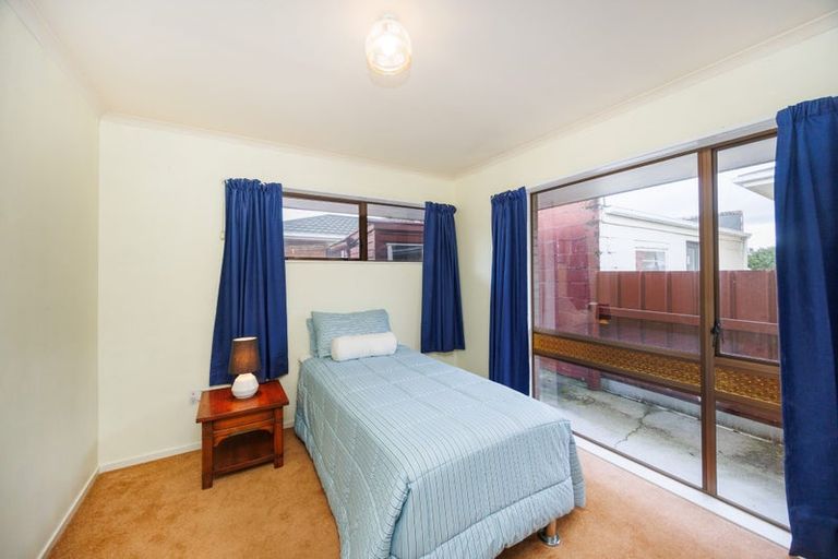 Photo of property in 235b Grey Street, Palmerston North, 4414