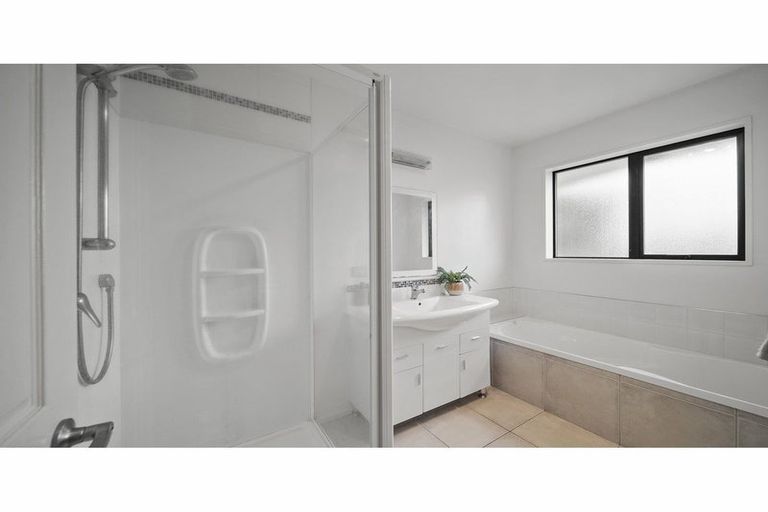 Photo of property in 13 Keats Place, Rolleston, 7614