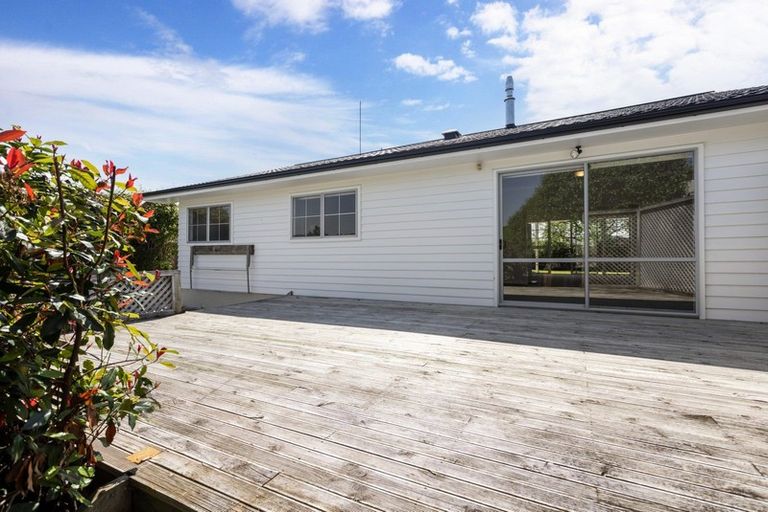 Photo of property in 114 Avondale Road, Taradale, Napier, 4112