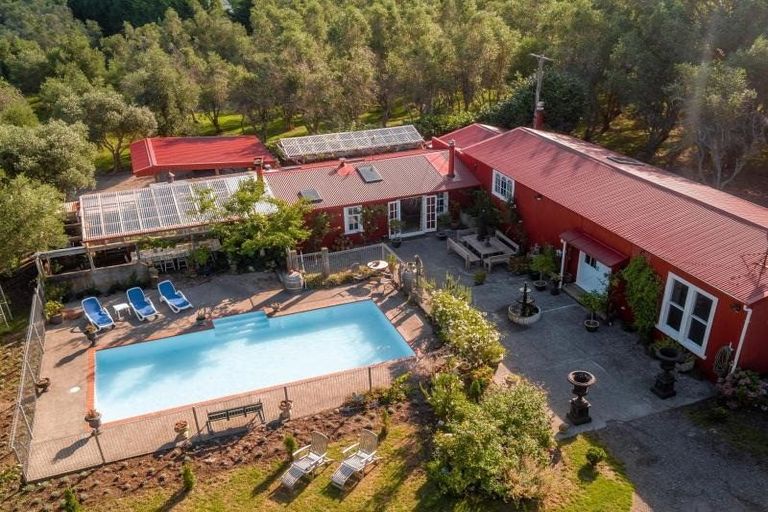 Photo of property in 284a Underhill Road, Tauwharenikau, 5773