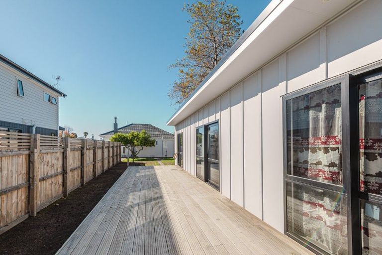 Photo of property in 1103 Saint Aubyn Street East, Parkvale, Hastings, 4122