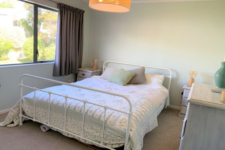 Photo of property in 3/3 Erewhon Place, Birkdale, Auckland, 0626