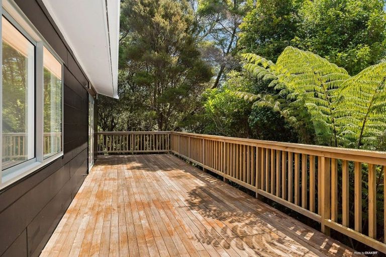 Photo of property in 2/31 Rangatira Road, Birkdale, Auckland, 0626