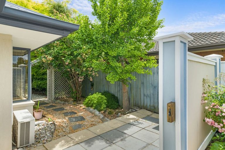 Photo of property in 14 Caroline Way, Northwood, Christchurch, 8051