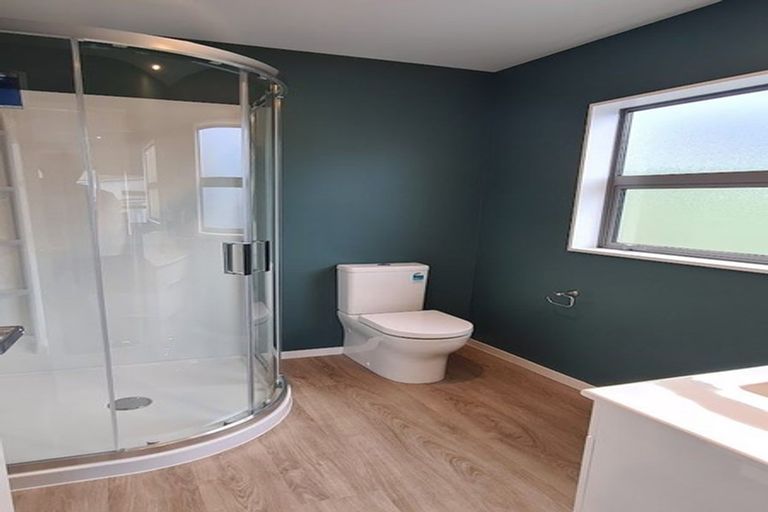 Photo of property in 87 Melksham Drive, Churton Park, Wellington, 6037