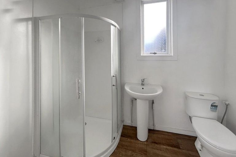 Photo of property in 5 Gilmour Street, Gonville, Wanganui, 4501