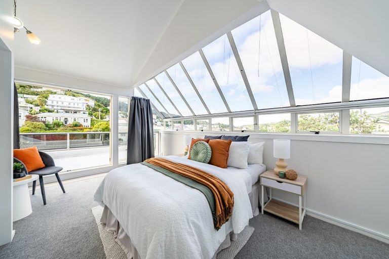 Photo of property in Mcfarlane Mews, 7/2 Mcfarlane Street, Mount Victoria, Wellington, 6011