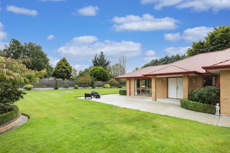 Photo of property in 20 Allin Drive, Waikuku Beach, 7402