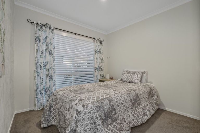 Photo of property in 20 Bayvista Close, Welcome Bay, Tauranga, 3112