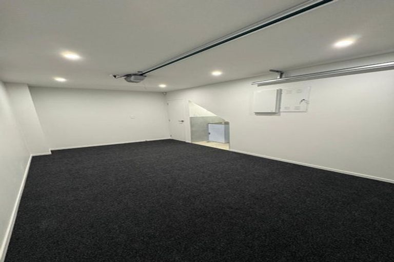 Photo of property in 73c Arimu Road, Papakura, 2110