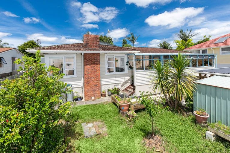 Photo of property in 13b Humphrey Kemp Avenue, Henderson, Auckland, 0612