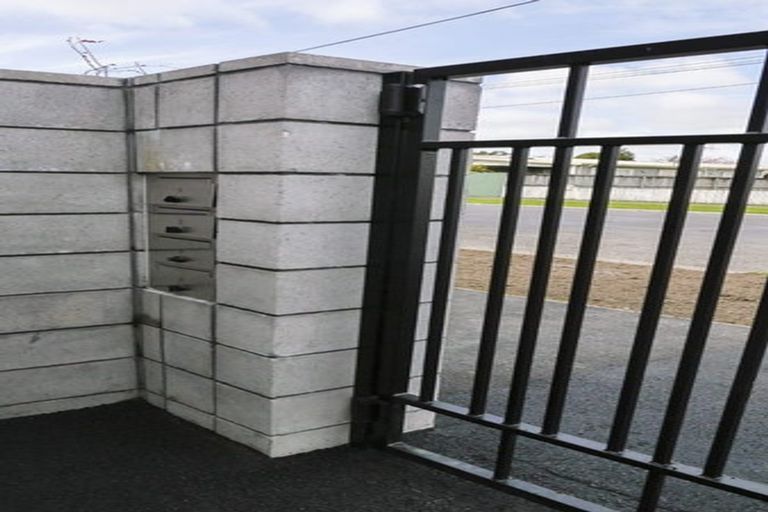 Photo of property in 24u4 Lyon Street, Frankton, Hamilton, 3204