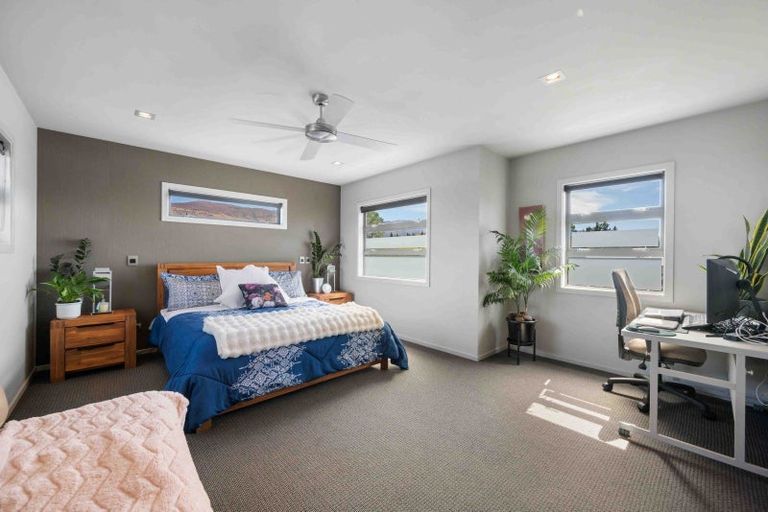 Photo of property in 10 Kowhai Place, Cromwell, 9310