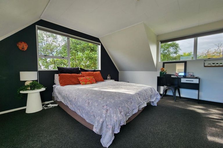 Photo of property in 1138 South Road, Oakura, 4314