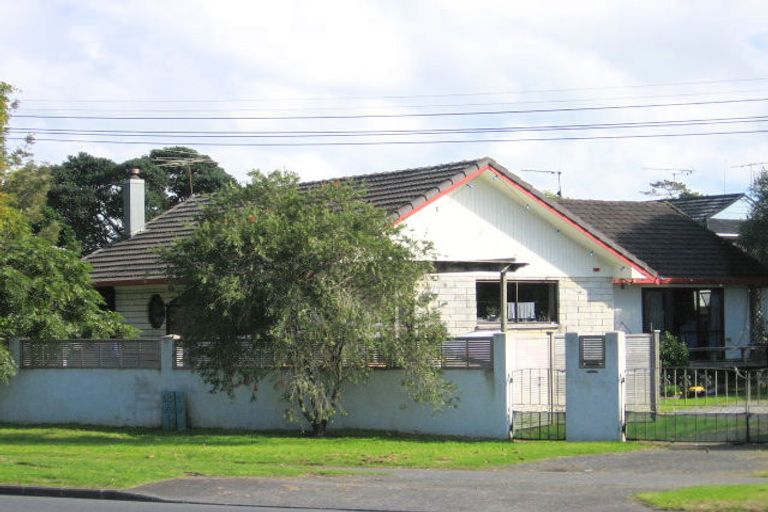 Photo of property in 218 Hibiscus Coast Highway, Orewa, 0931