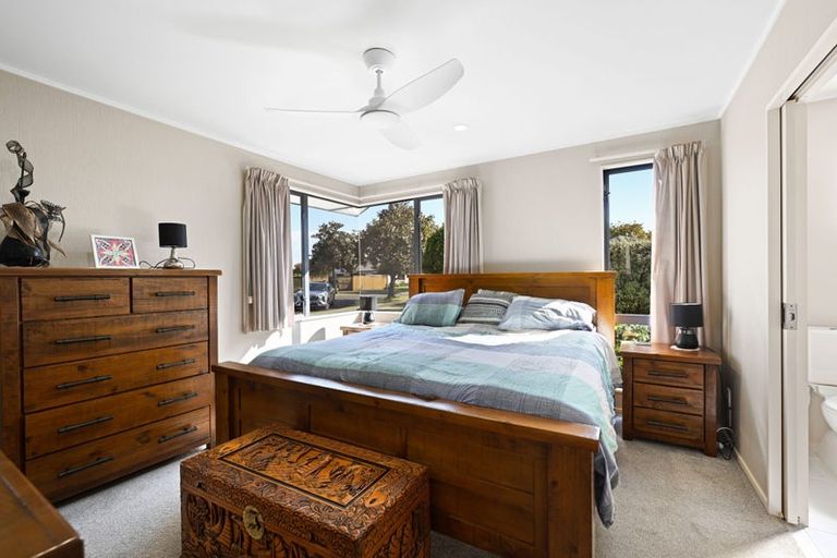 Photo of property in 26 Bouverie Crescent, Flagstaff, Hamilton, 3210