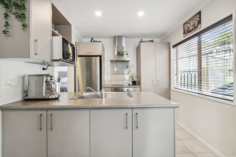 Photo of property in 58 Aspiring Avenue, Flat Bush, Auckland, 2019