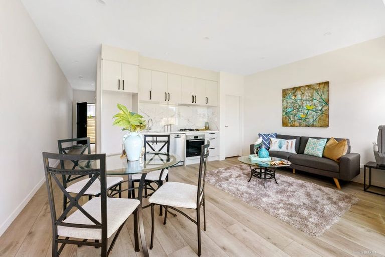 Photo of property in 70e Union Road, Howick, Auckland, 2014
