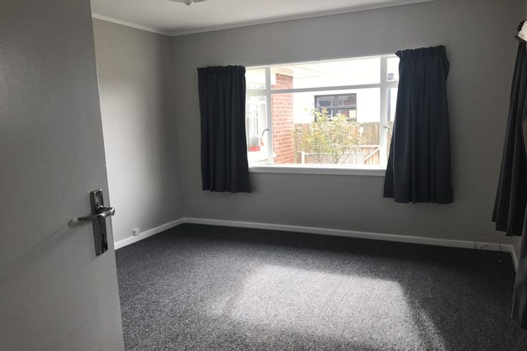 Photo of property in 211 Knowles Street, St Albans, Christchurch, 8052