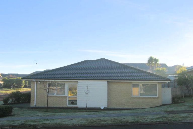 Photo of property in 8 Ardagh Place, Dannemora, Auckland, 2016