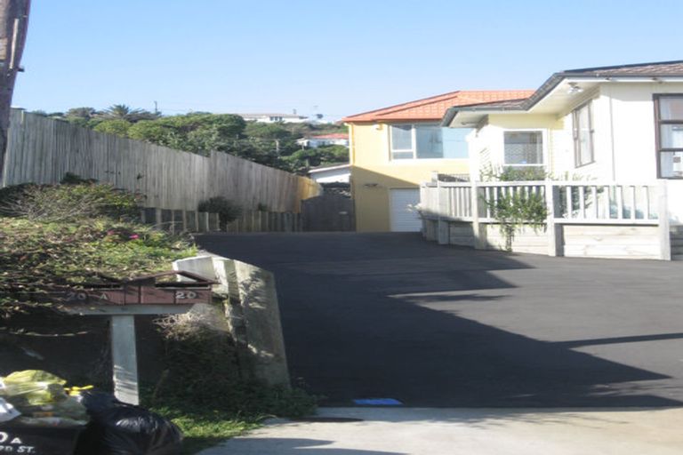 Photo of property in 20a Richard Street, Titahi Bay, Porirua, 5022