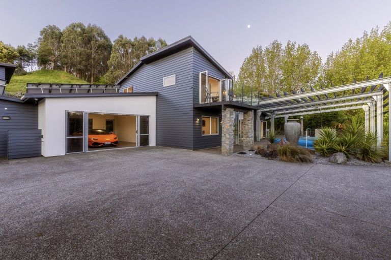 Photo of property in 671 No 3 Line, Okoia, Whanganui, 4582