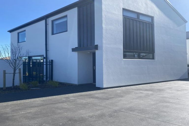 Photo of property in 116a Cranford Street, St Albans, Christchurch, 8014