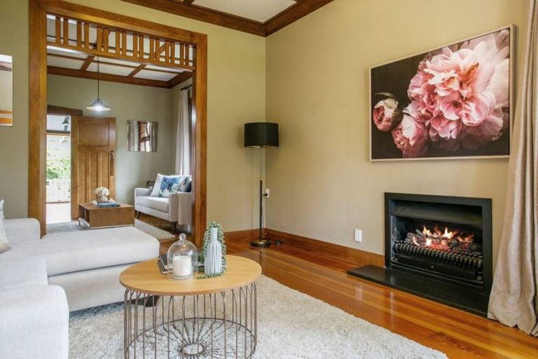 Photo of property in 6 Grosvenor Street, Cambridge, 3434