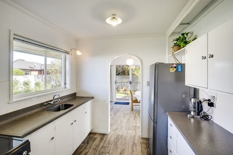 Photo of property in 3/1 Peddie Street, Taradale, Napier, 4112