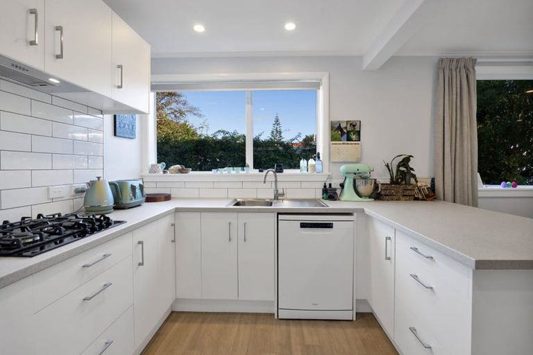 Photo of property in 6 Argyle Street, Hawera, 4610