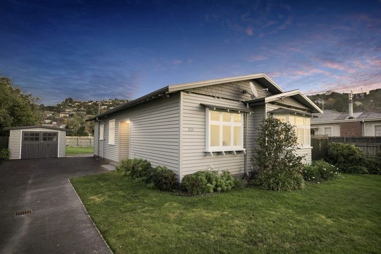 Photo of property in 234 Centaurus Road, Saint Martins, Christchurch, 8022