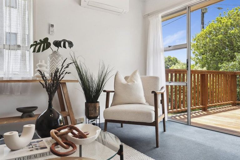 Photo of property in 1/121 Gardner Avenue, New Lynn, Auckland, 0600