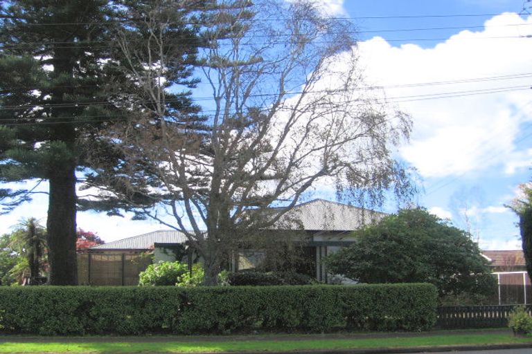 Photo of property in 1/42a Carruth Road, Papatoetoe, Auckland, 2025