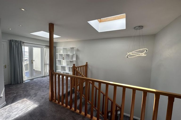 Photo of property in 22u5 Oriental Terrace, Oriental Bay, Wellington, 6011