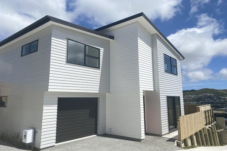 Photo of property in 52e Chesterton Street, Johnsonville, Wellington, 6037