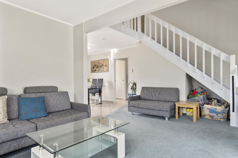 Photo of property in 12a Darraghs Road, Brookfield, Tauranga, 3110