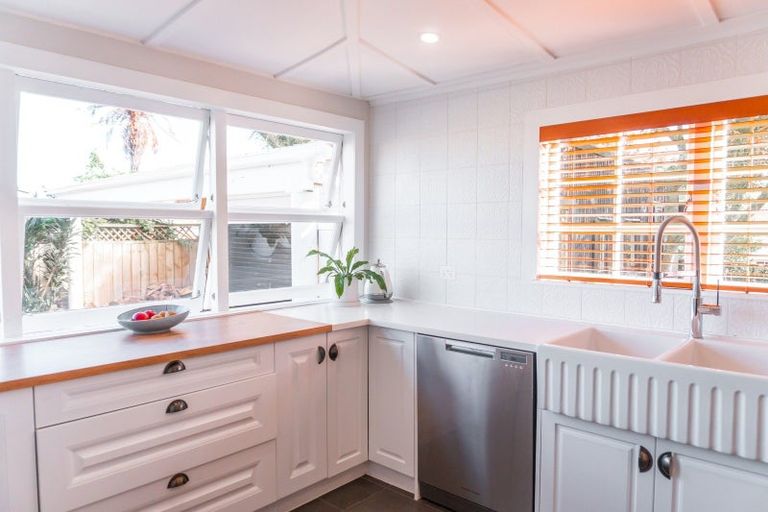 Photo of property in 1205 Rings Road, Coromandel, 3506