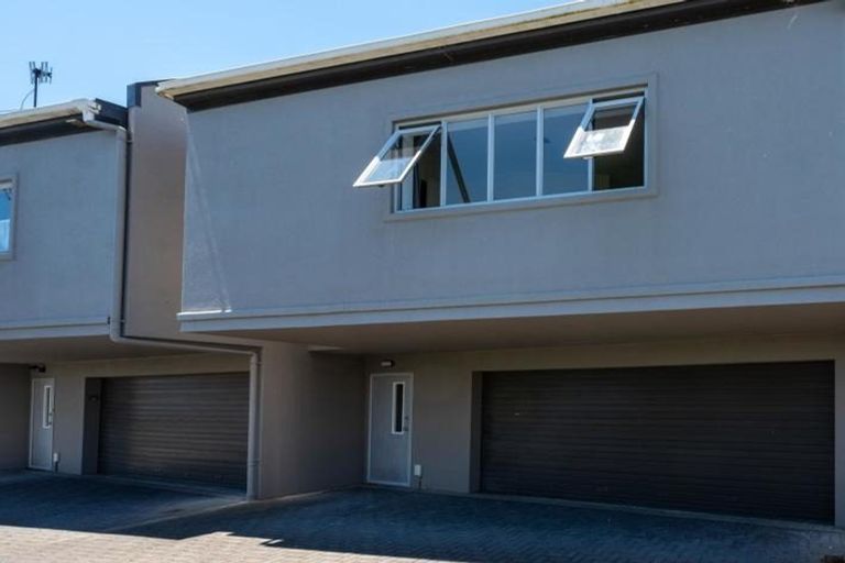 Photo of property in 15b York Street, Glenholme, Rotorua, 3010