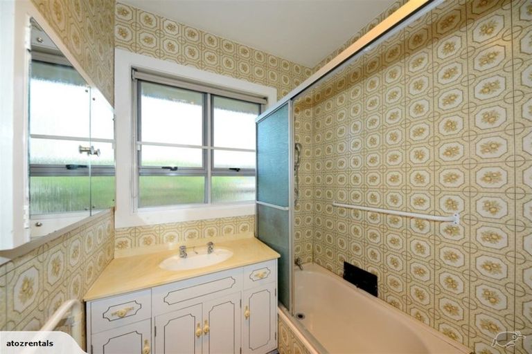 Photo of property in 22 Shands Road, Hornby, Christchurch, 8042