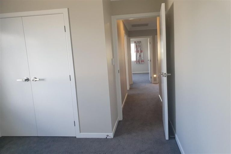 Photo of property in 42 Rose Leigh Drive, Cambridge, 3434