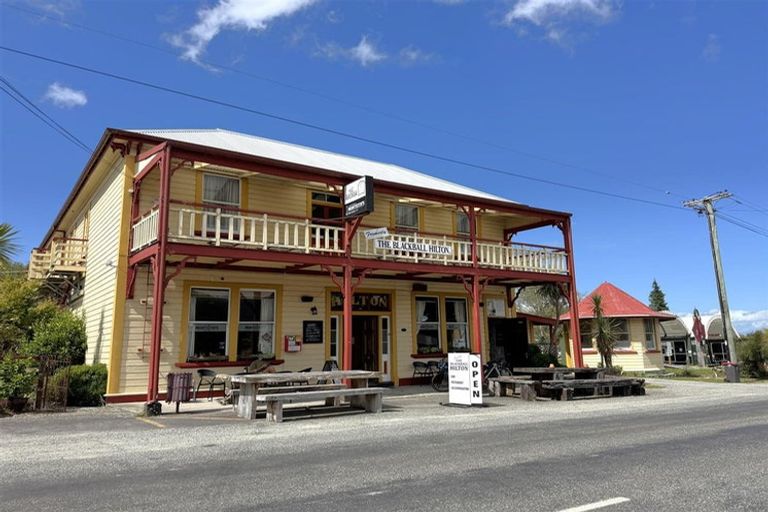 Photo of property in 32 Stafford Street, Blackball, 7804